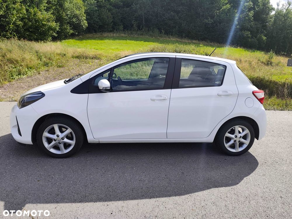 Toyota Yaris - 1