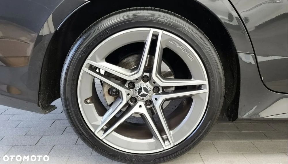 Mercedes-Benz CLS 300 d 4-Matic AMG - 7