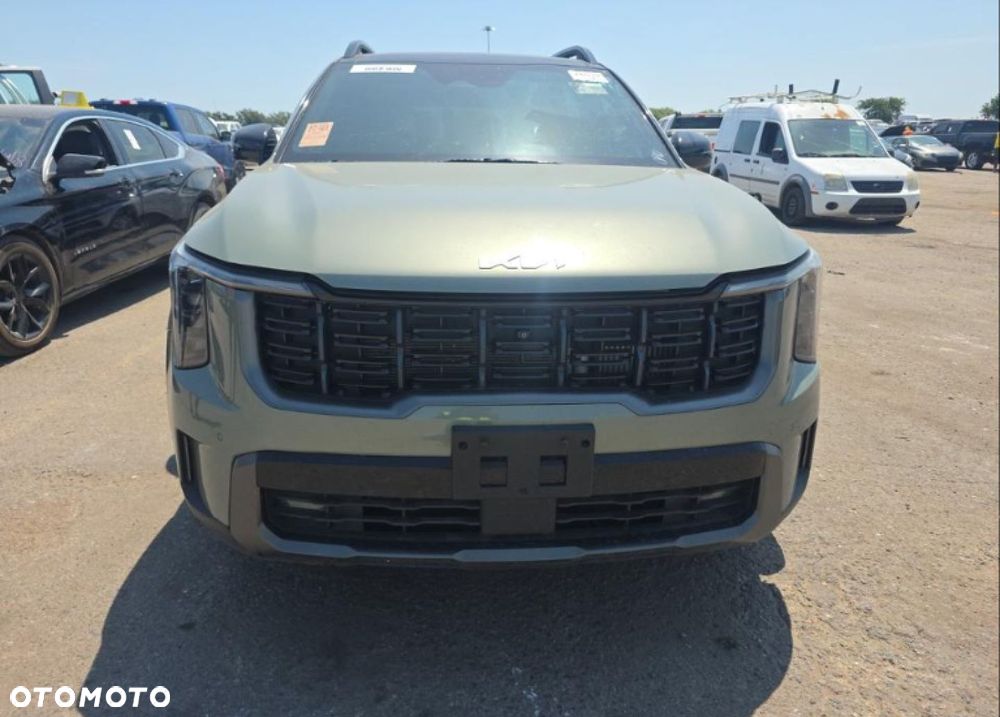 Kia Sorento - 2