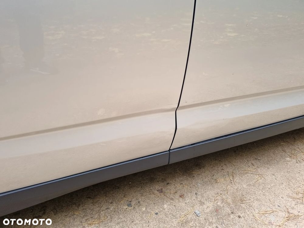 Ford Grand C-MAX - 37