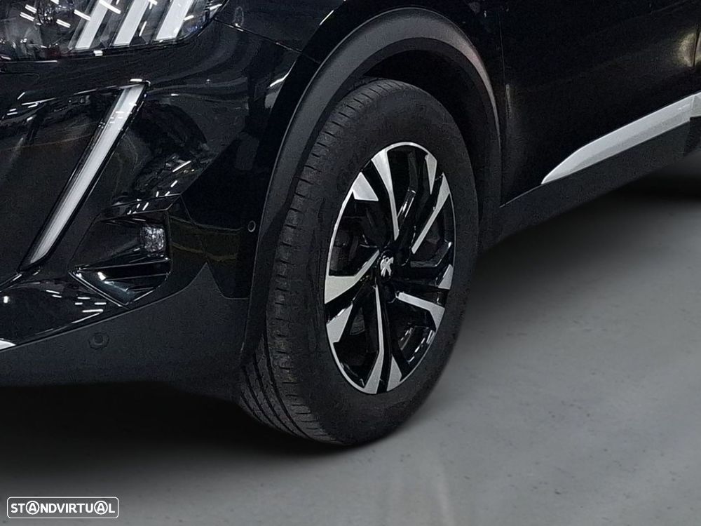 Peugeot 2008 1.2 PureTech GT EAT8 - 4