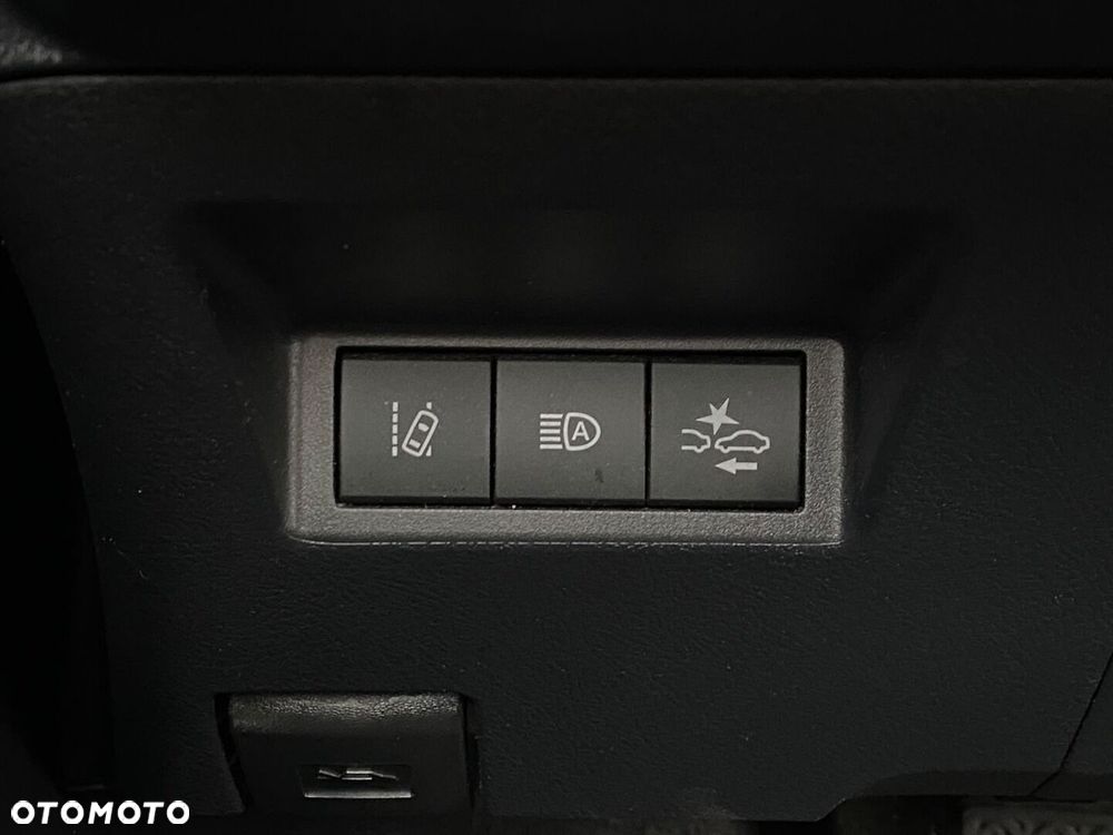 Toyota Yaris 1.5 Premium - 27