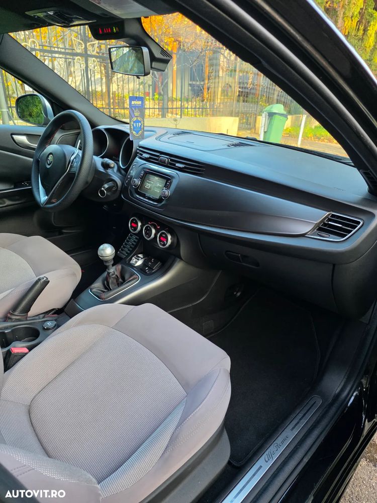 Alfa Romeo Giulietta 2.0 JTDM 16V Sport - 11