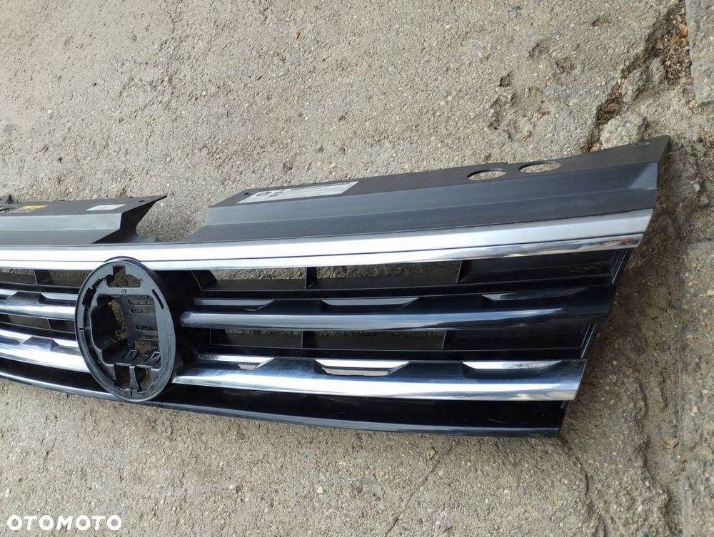 Grill Atrapa VW Tiguan II 2 5NA R-line 2016-2020 5NA853653 - 3