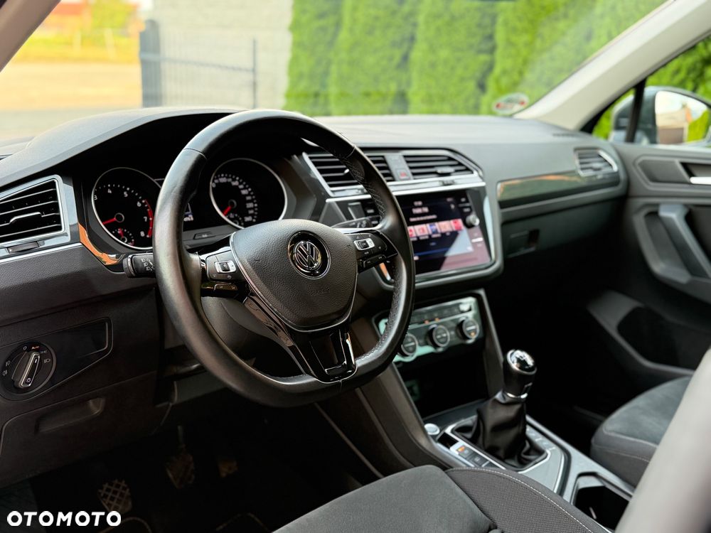 Volkswagen Tiguan 1.5 TSI ACT OPF Comfortline - 14