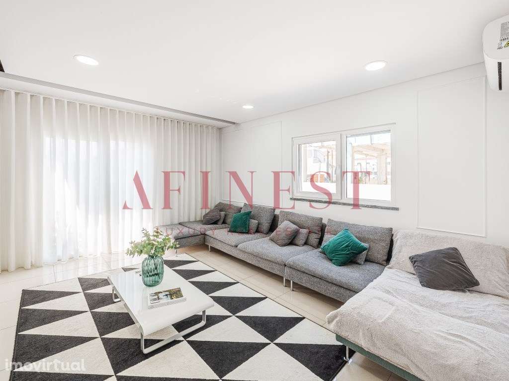 Moradia T3 em Redondos - Fernão Ferro - Grande imagem: 4/60