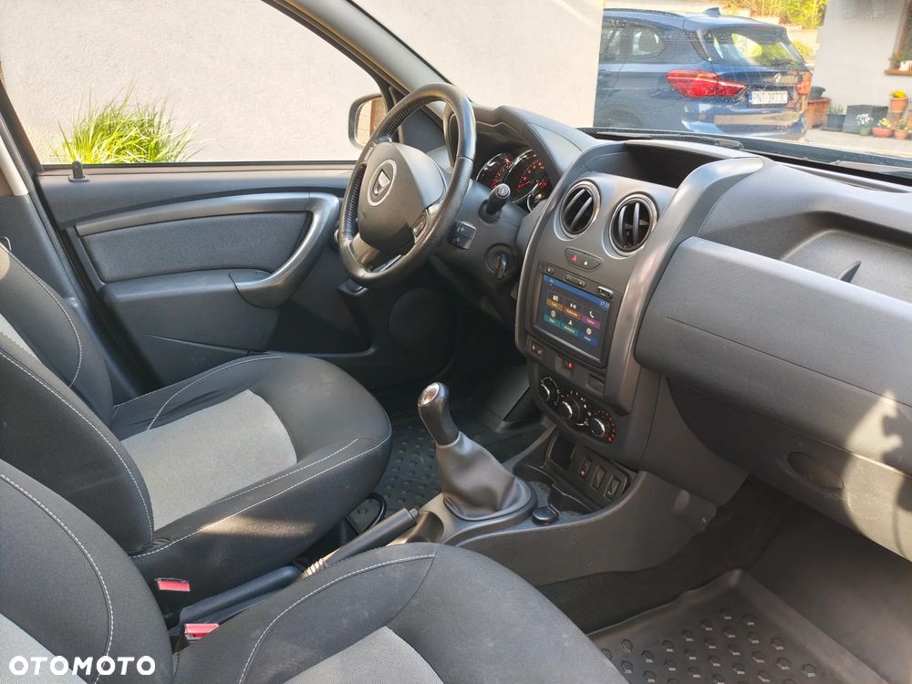 Dacia Duster 1.6 16V 105 4x2 Prestige - 37