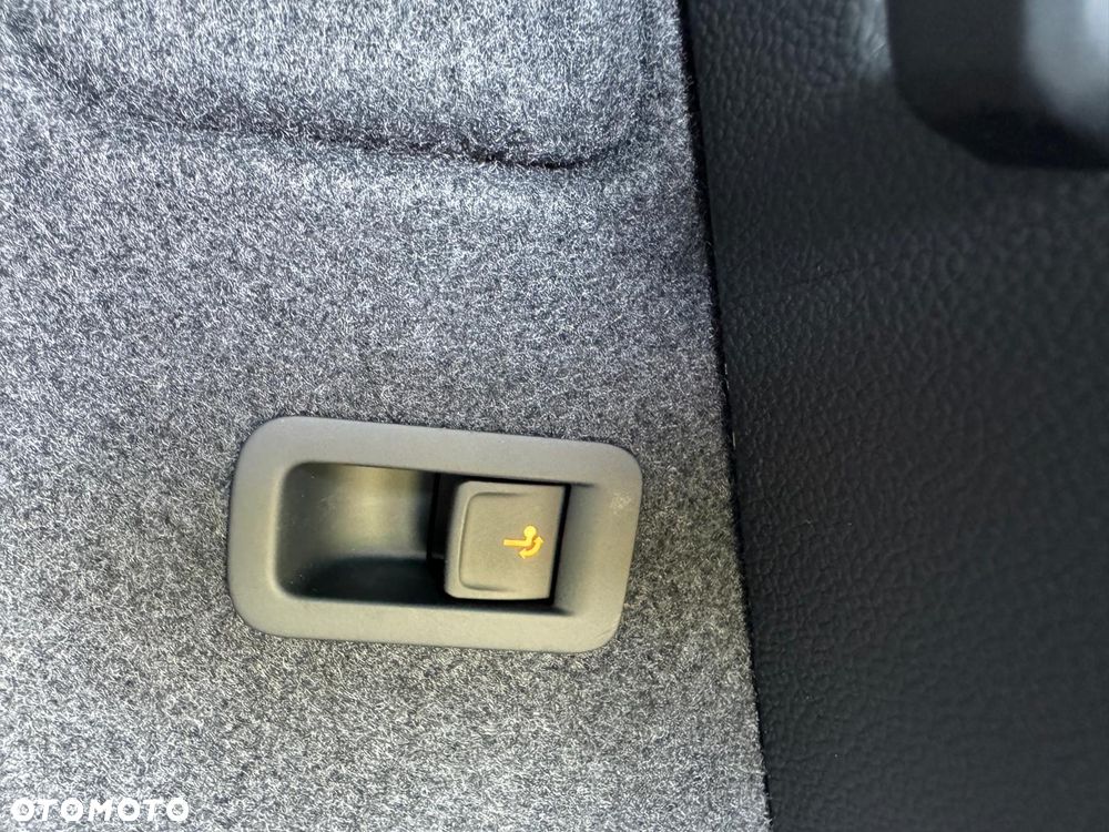 Cupra Ateca 1.5 TSI DSG Tribe Edition - 13