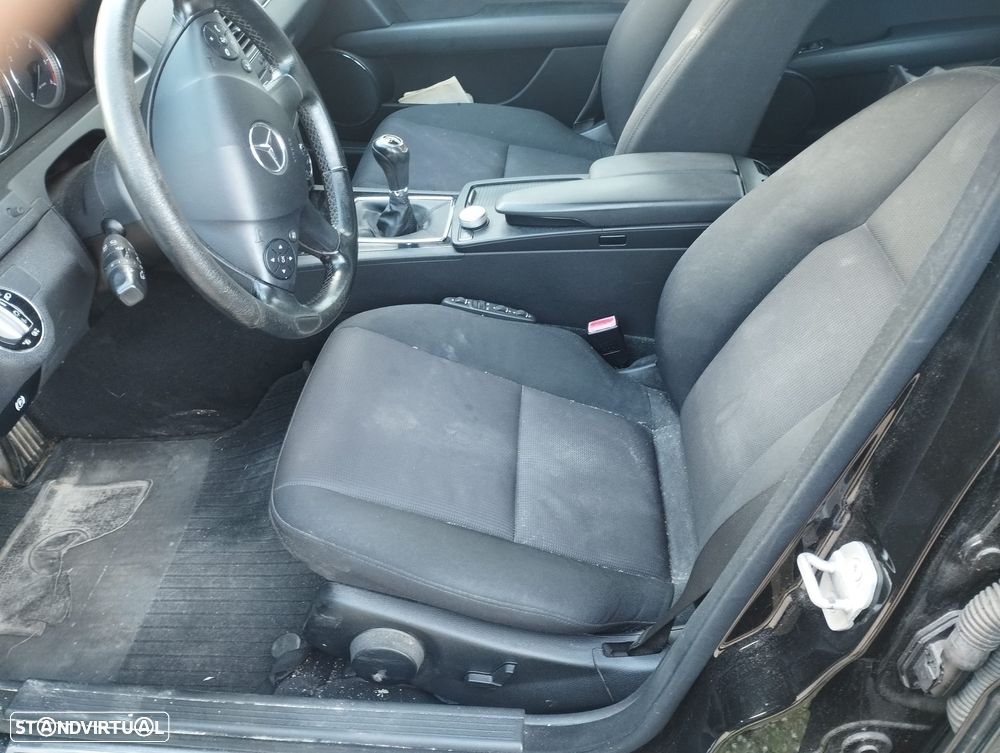 Mercedes-Benz C 220 CDi Classic BlueEfficiency - 8