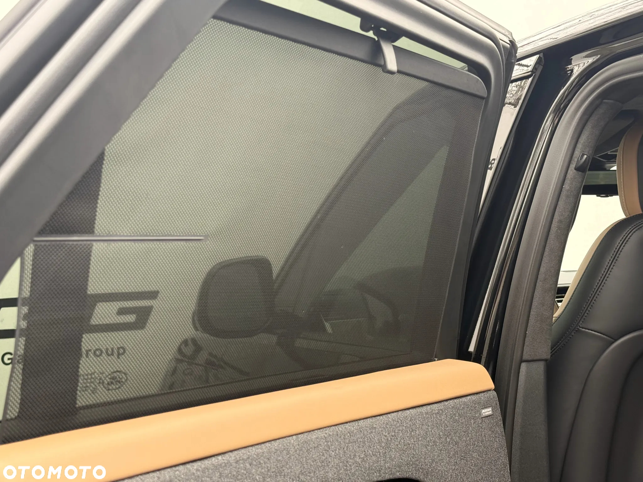 Land Rover Range Rover Sport D350 Autobiography - 9