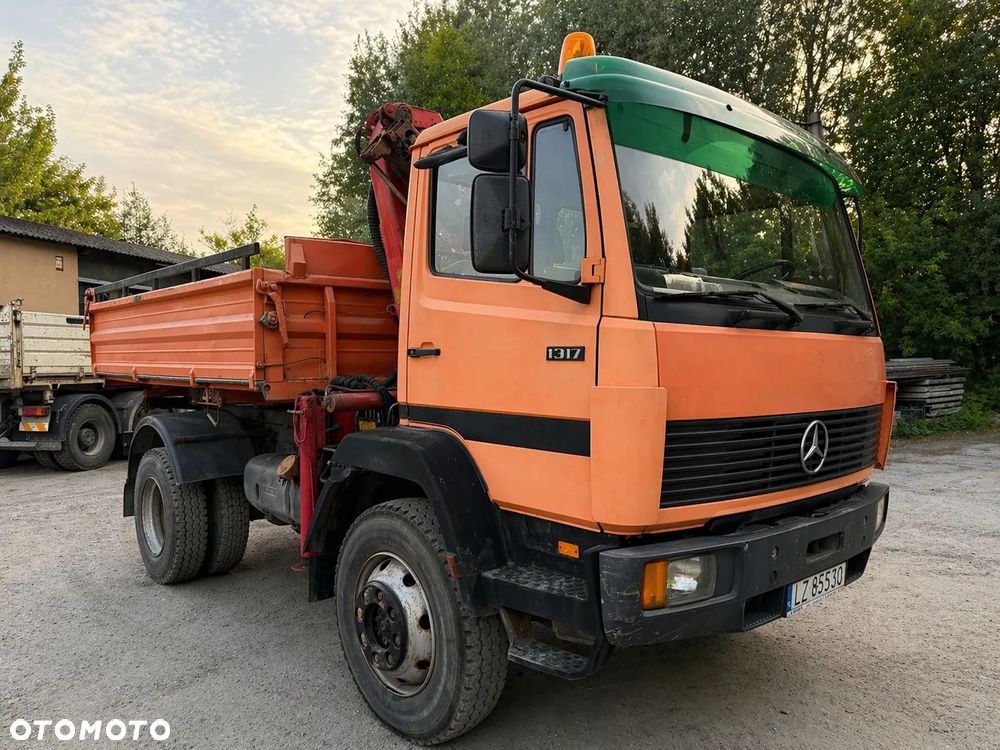 Mercedes-Benz 1317 - 3