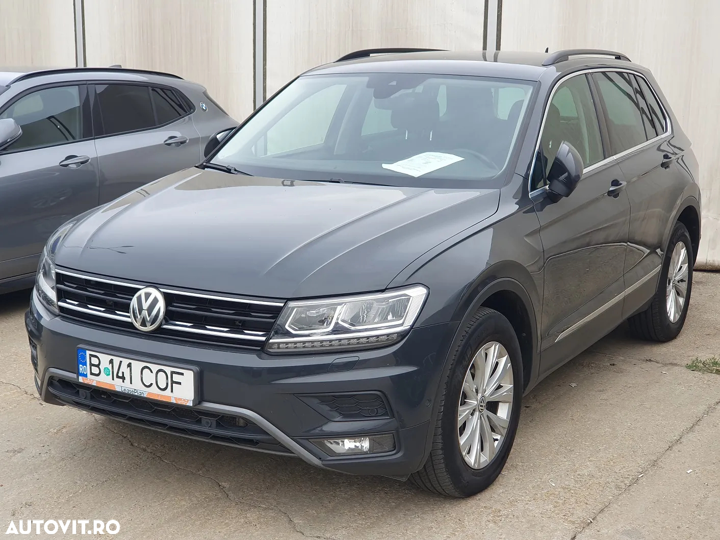 Volkswagen Tiguan 2.0 TDI 4Mot DSG Comfortline - 3
