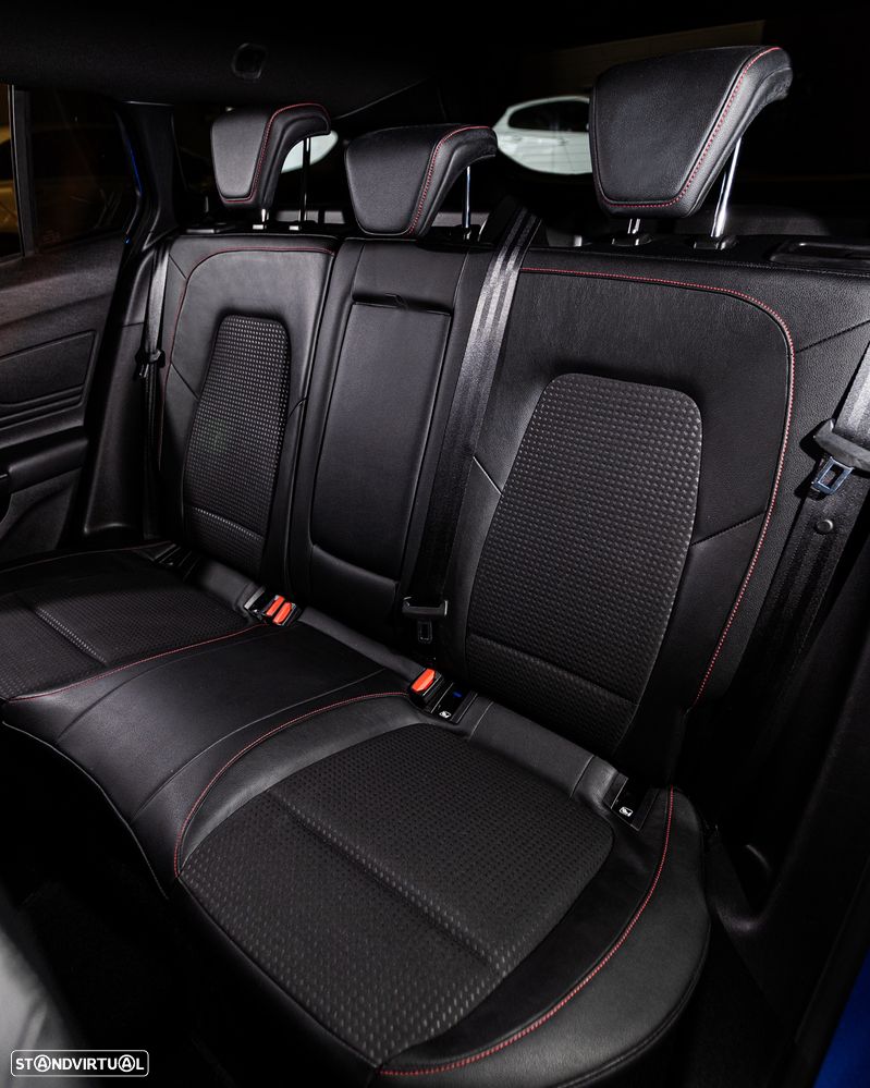 Ford Focus SW 1.0 EcoBoost ST-Line - 23
