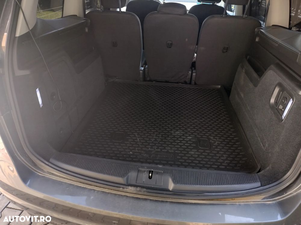 Volkswagen Sharan 2.0 TDI DSG Highline Black Style - 9