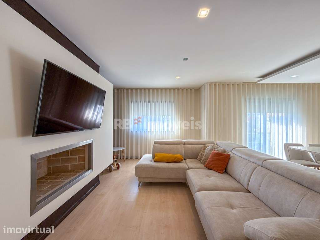 Apartamento T3 no centro da cidade do Entroncamento - Grande imagem: 4/36