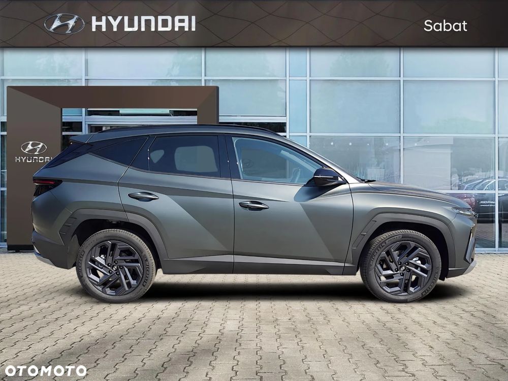 Hyundai Tucson 1.6 T-GDi HEV Smart Black 2WD - 6