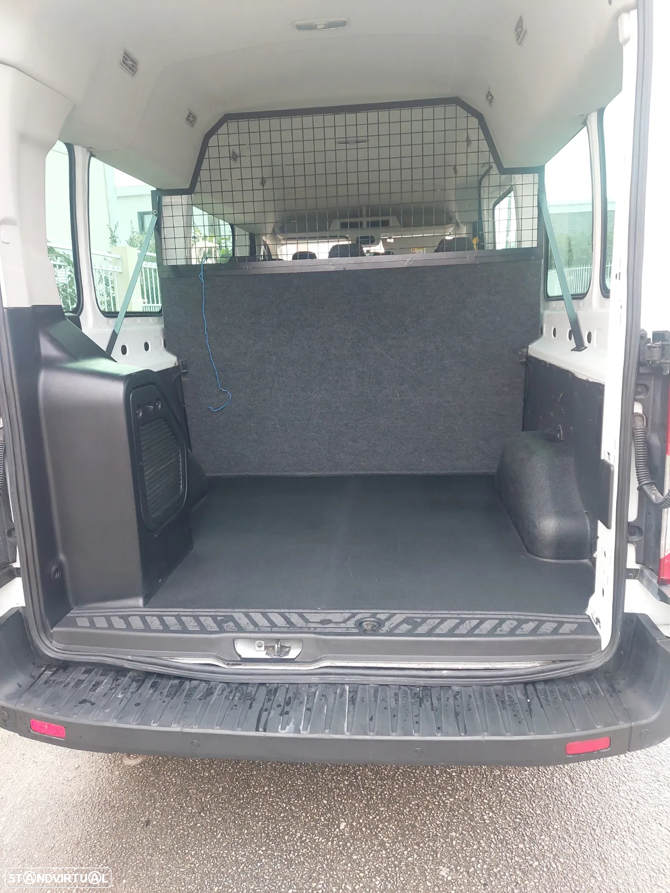Ford Transit - 11