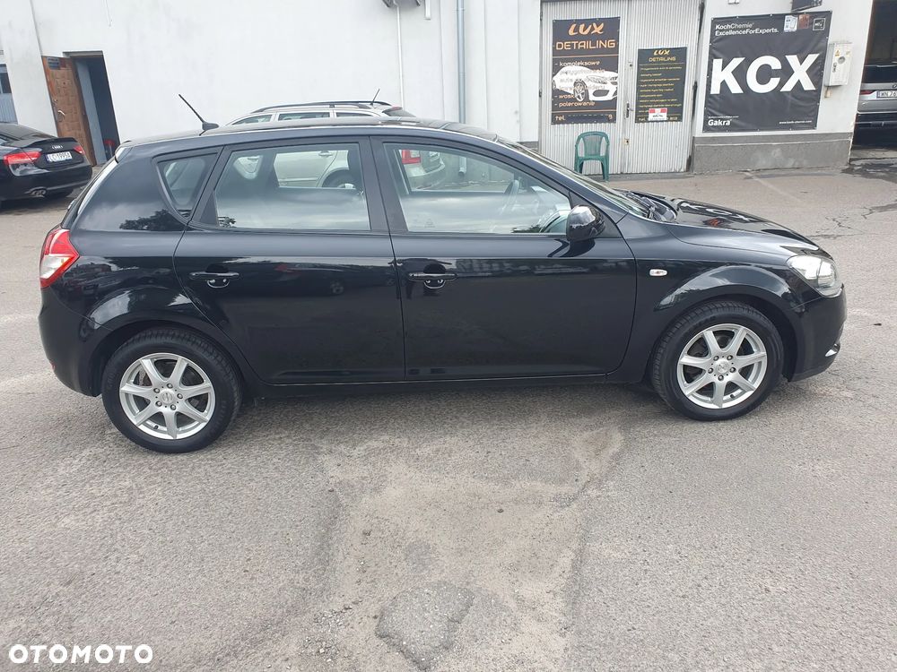 Kia Ceed 1.4 CVVT Attract - 7