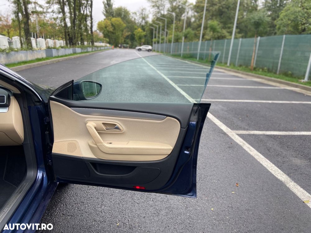 Volkswagen Passat CC 2.0 TDI BlueMotion Technology DSG - 9