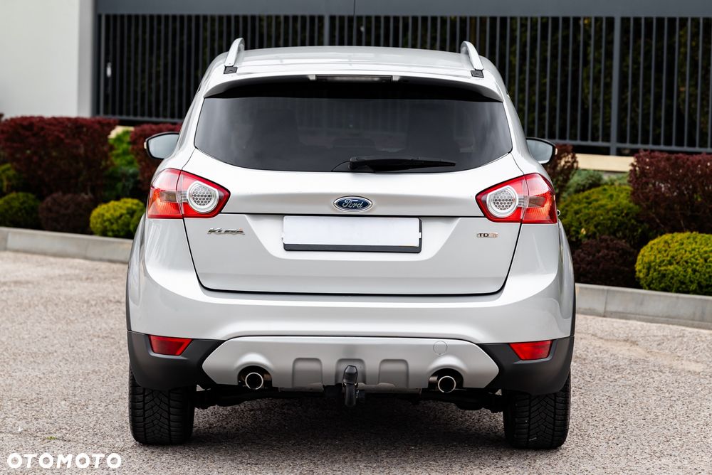 Ford Kuga - 8