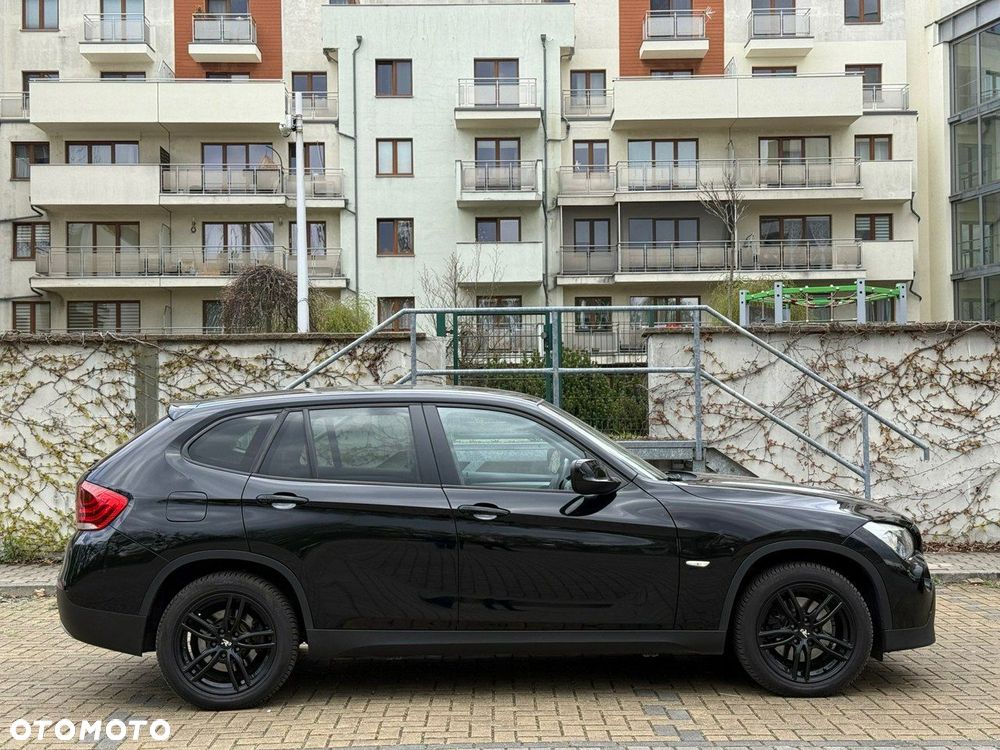 BMW X1 sDrive18i Sport Line - 12