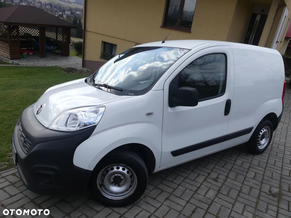 Fiat Fiorino 1.4 Lounge - 29