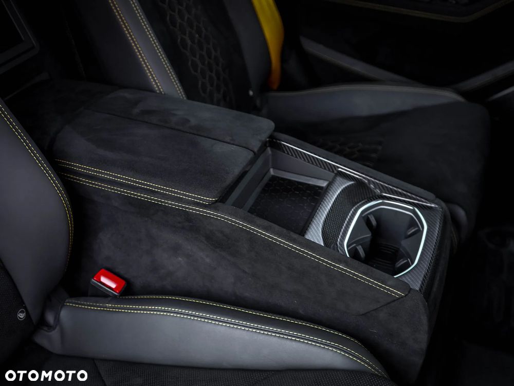 Lamborghini Urus - 35