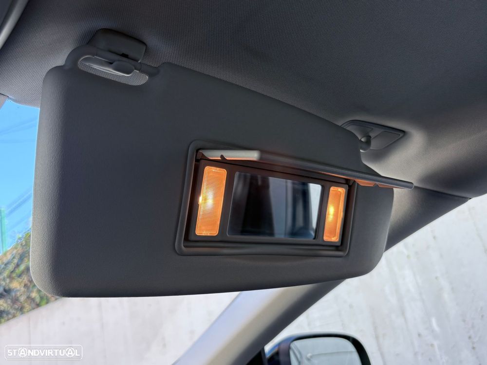 Volvo V40 2.0 D2 Kinetic - 50