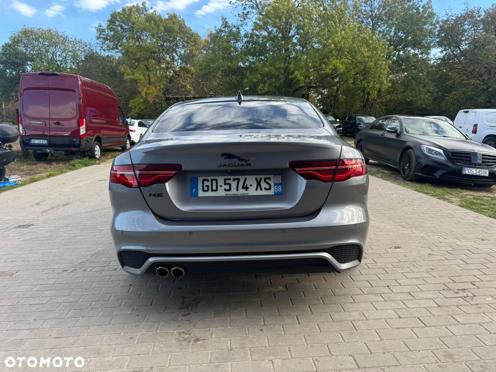 Jaguar XE 2.0 D200 mHEV R-Dynamic Black - 8