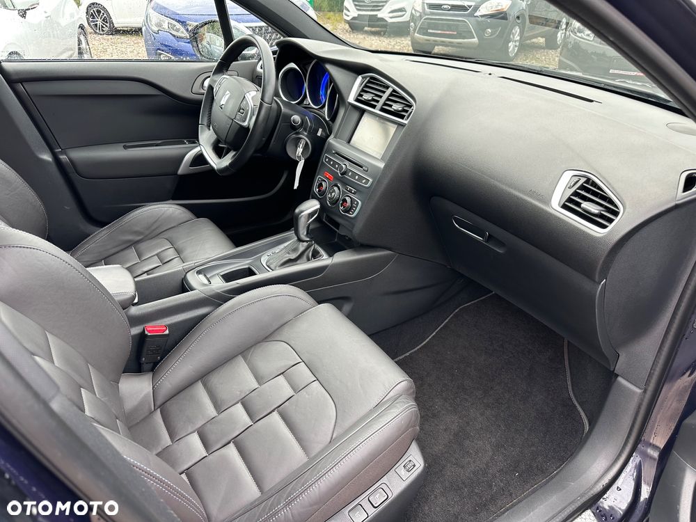 DS Automobiles DS 4 - 7