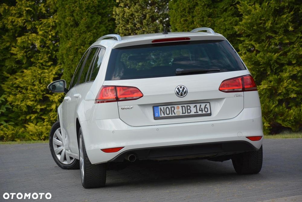 Volkswagen Golf 1.6 TDI BlueMotion Technology DSG Lounge - 7