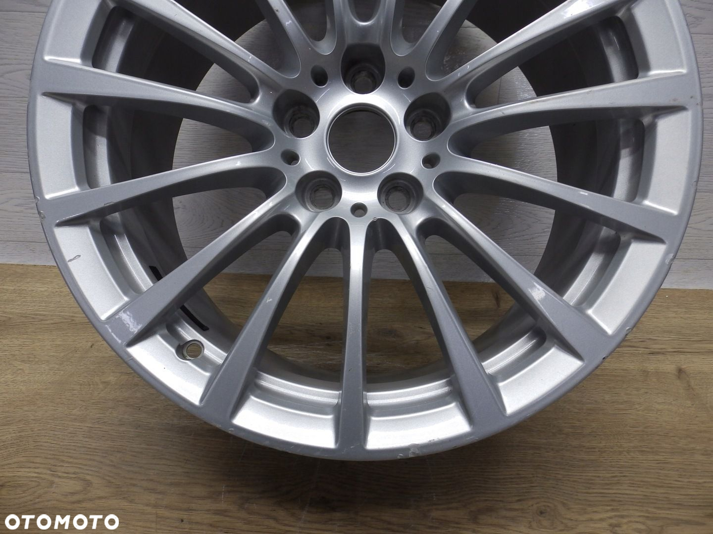 Felga BMW 5 G30 G31 8Jx18H2 Et30 5x112 - 4