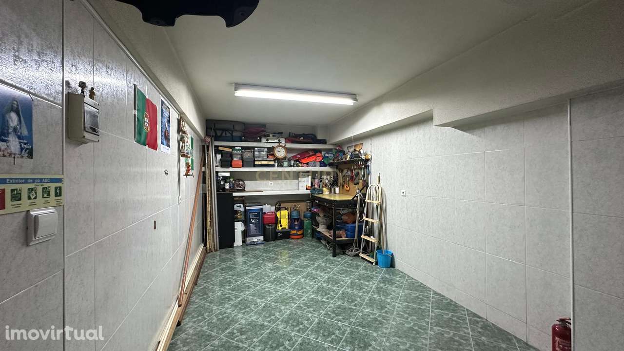Garagem Box em São Sebastião, Setúbal - Grande imagem: 2/22