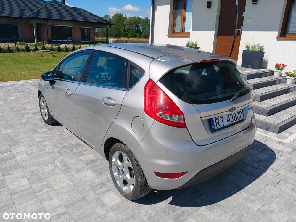 Ford Fiesta 1.25 Titanium - 4