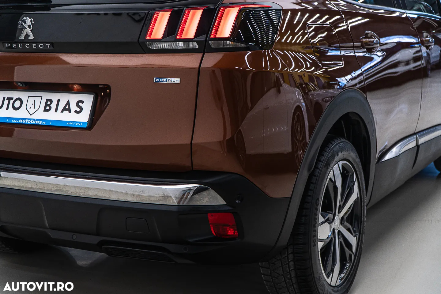 Peugeot 3008 1.2 PureTech Turbo S&S EAT6 Allure - 37