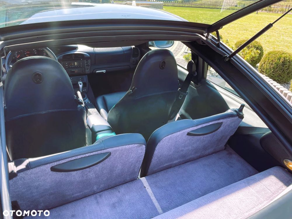 Porsche 911 Targa - 16