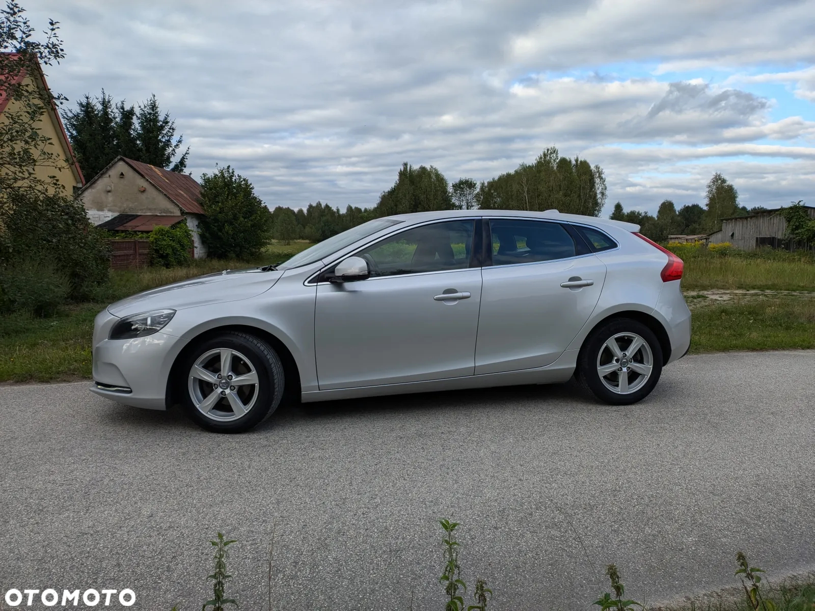 Volvo V40 D2 Momentum - 8