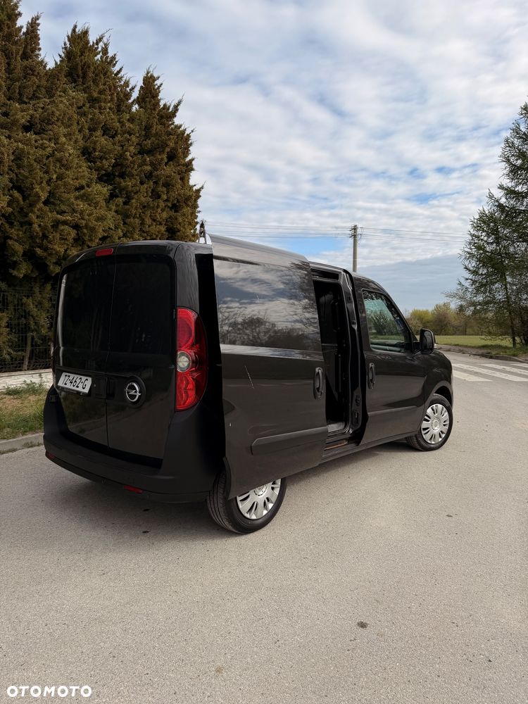 Opel Combo - 8
