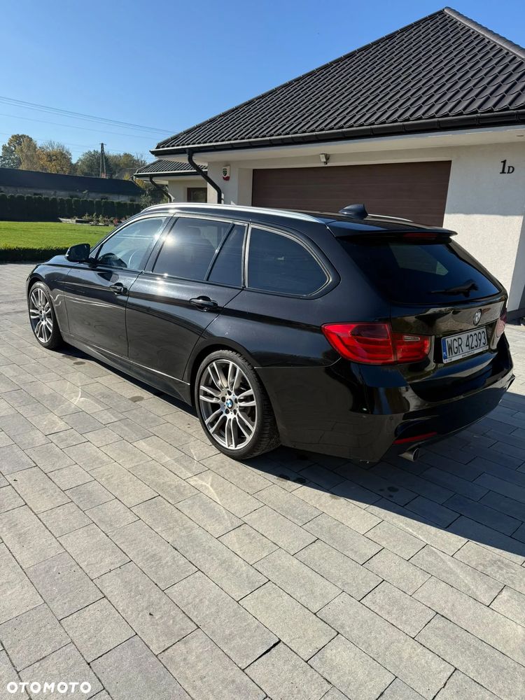 BMW 320D Touring 2012 photo 3