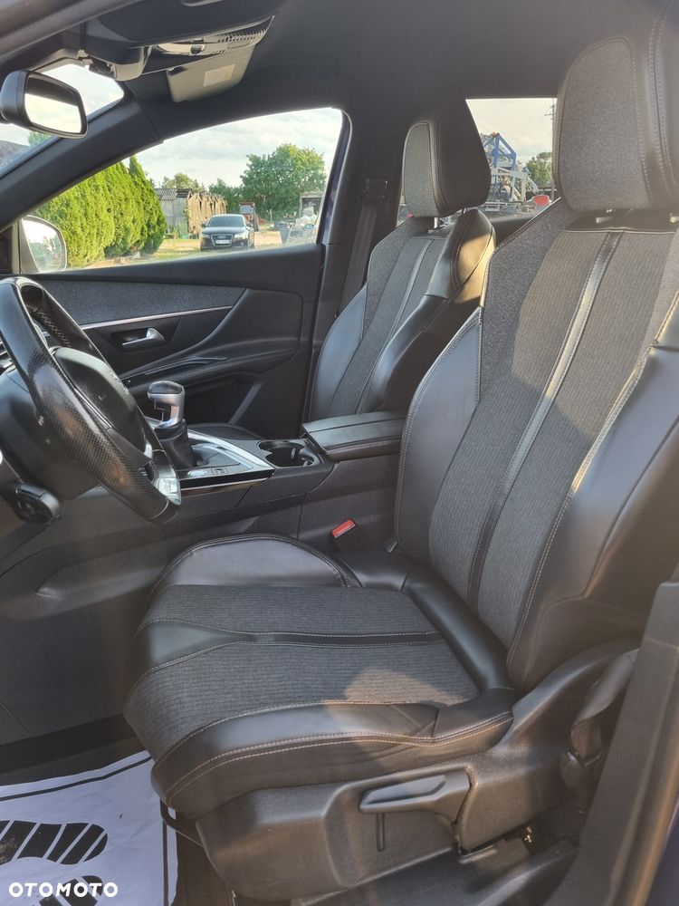 Peugeot 3008 2.0 BlueHDi Allure S&S - 23