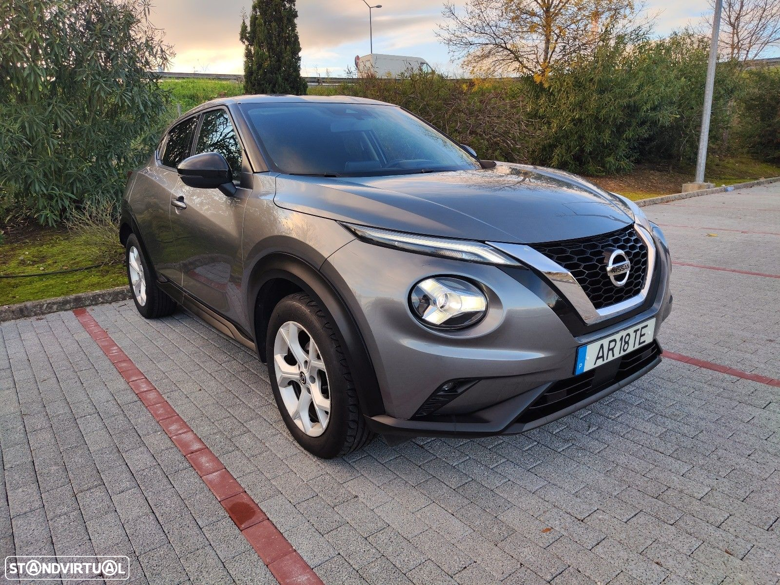 Nissan Juke 1.0 DIG-T Tekna DCT - 11