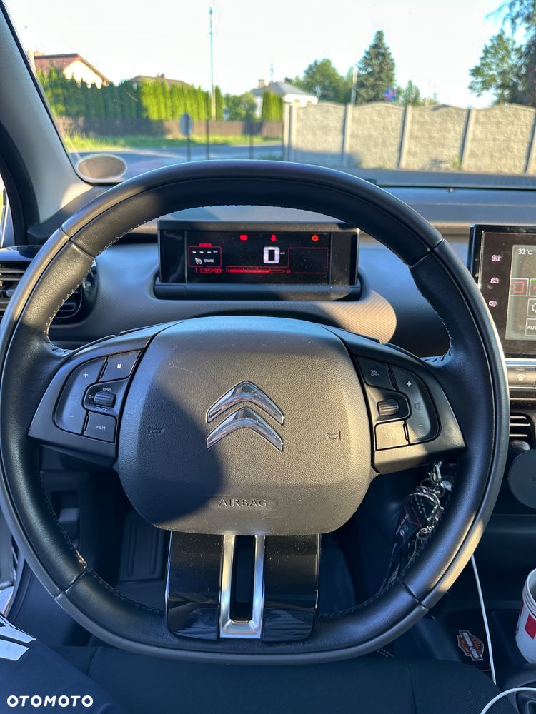 Citroën C4 Cactus 1.2 PureTech Shine S&S - 10