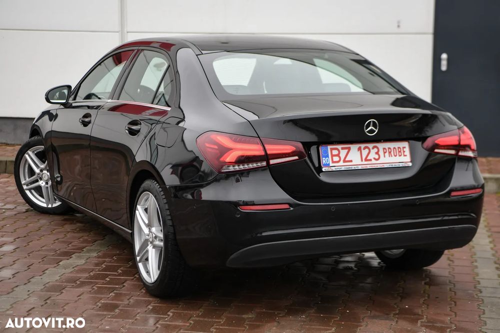 Mercedes-Benz A 180 d Sedan 7G-DCT - 28