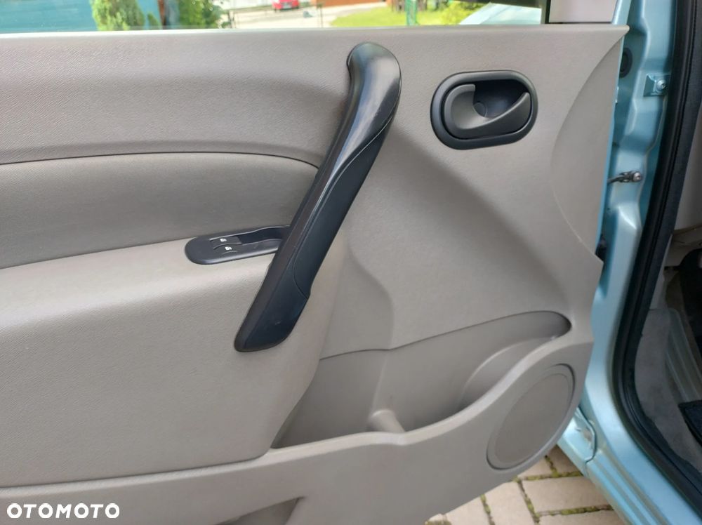 Renault Kangoo 1.6 16V 105 Expression - 22