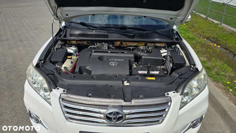 Toyota RAV4 - 7
