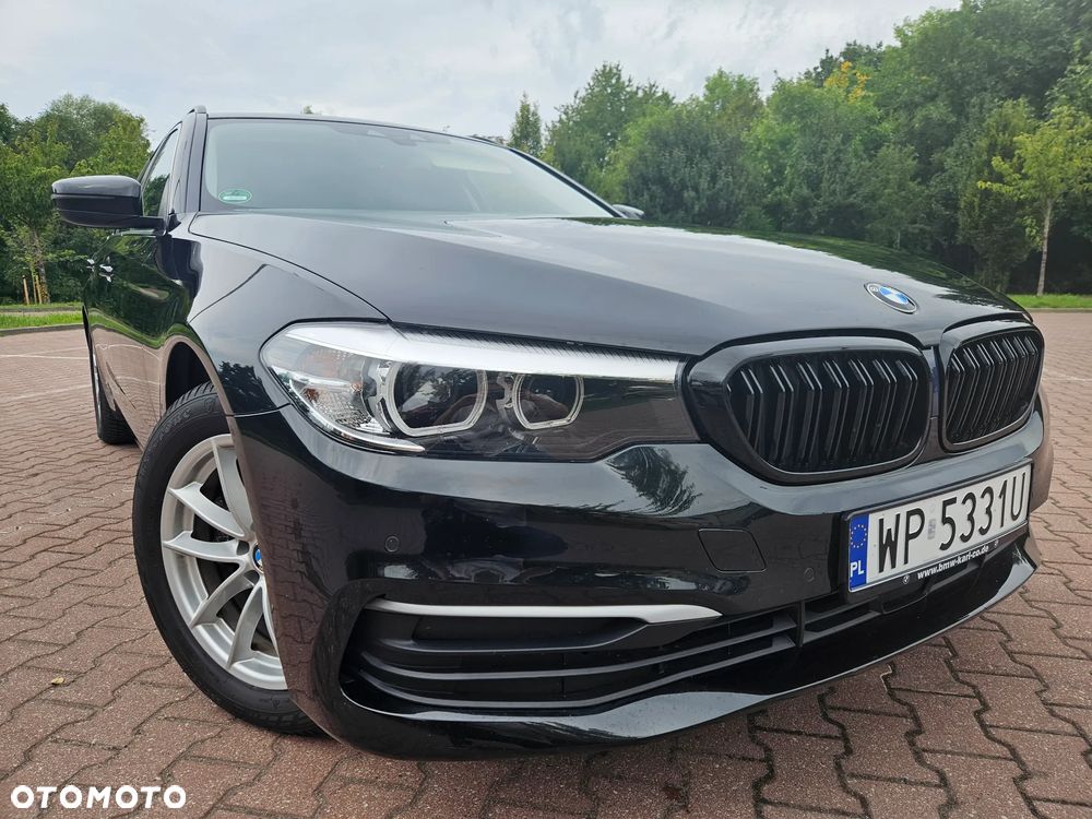 BMW Seria 5 520d Luxury Line - 10
