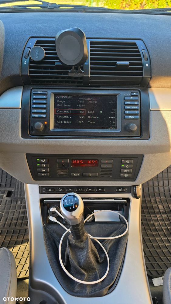 BMW X5 - 12