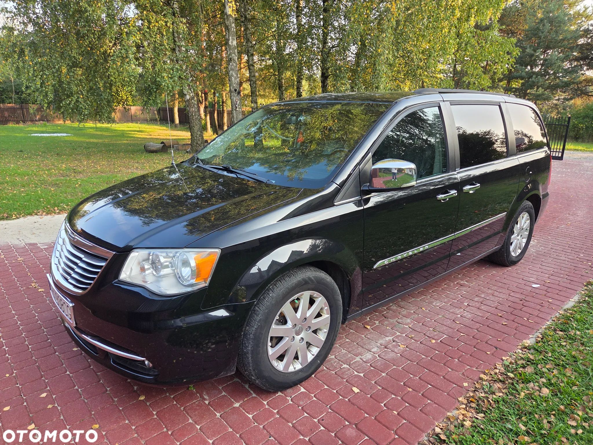Chrysler Town & Country 3.6 Limited - 1