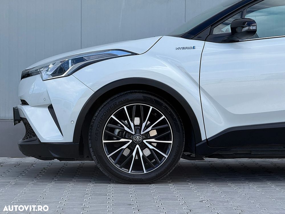 Toyota C-HR Style Selection - 11