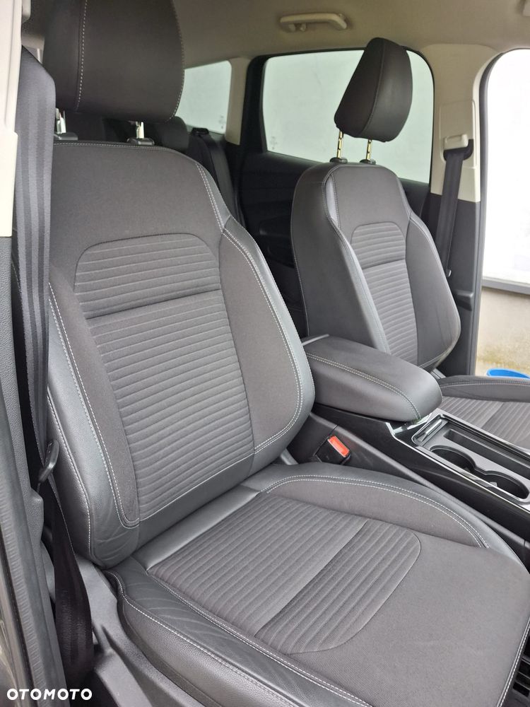 Ford Kuga 1.5 EcoBoost 2x4 Titanium - 15